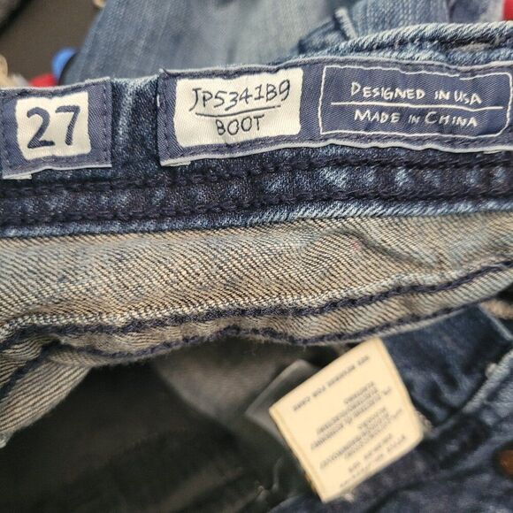 Miss Me mcbling studded back pockets cut off mid rise shorts size 27 - Picture 3 of 8